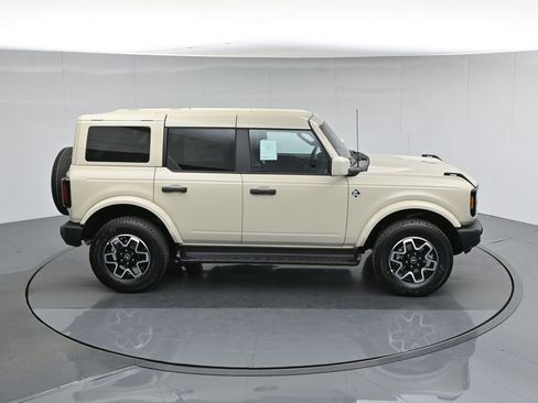 New 2026 Ford Bronco Outer Banks AWD/4WD image 39