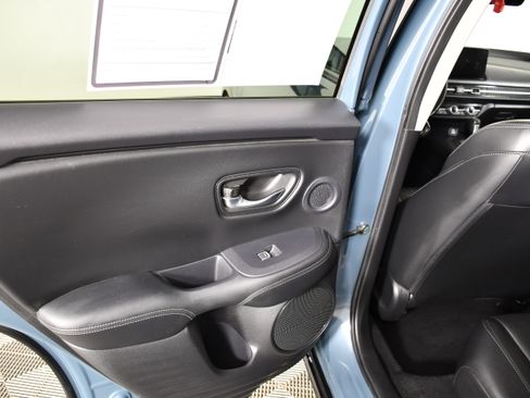 Certified 2024 Honda HR-V EX-L image 46