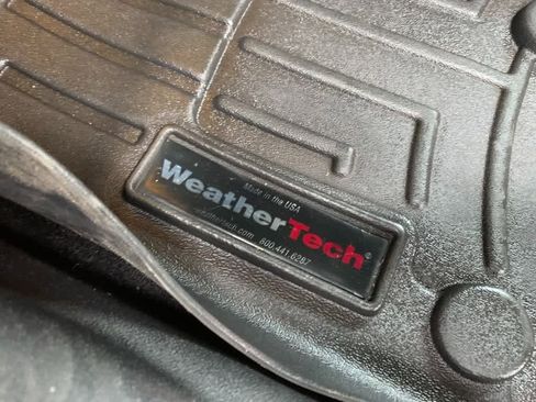 Used 2014 Jeep Wrangler Unlimited Sahara w/ Connectivity Group image 28