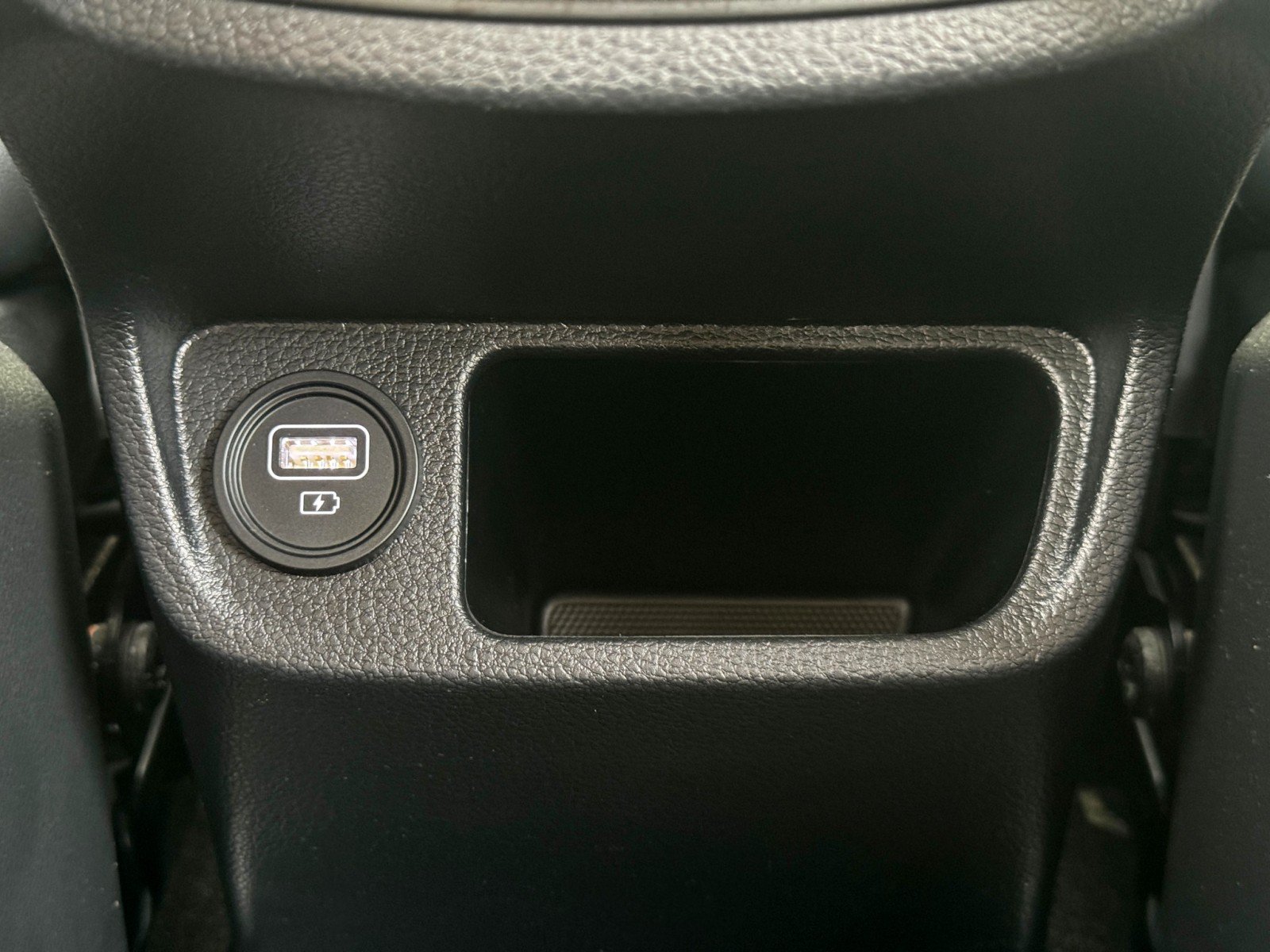 Used 2021 Kia Seltos SX w/ SX Sunroof Package AWD/4WD image 30