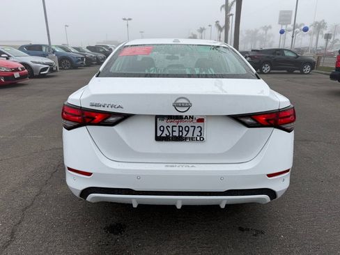 Used 2025 Nissan Sentra SV w/ All-Weather Package image 5