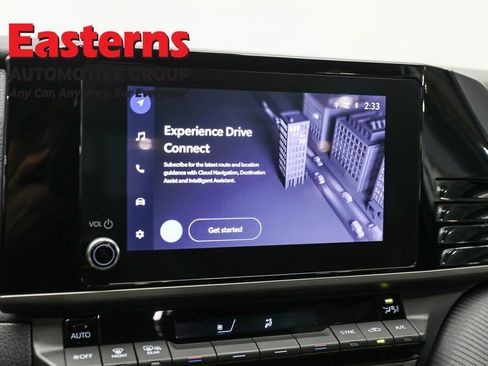 Used 2025 Toyota Camry SE image 19