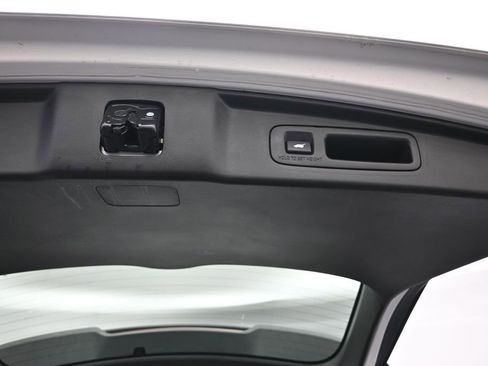 Used 2024 Honda CR-V EX-L image 27