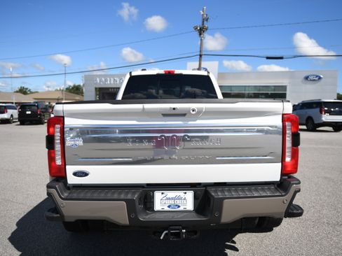 New 2026 Ford F450 King Ranch w/ FX4 Off-Road Package AWD/4WD image 8