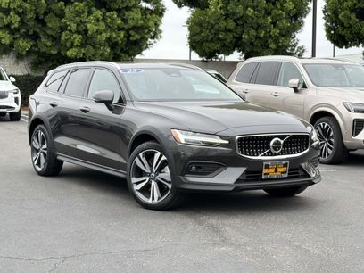 Certified 2025 Volvo V60 B5 Cross Country Plus