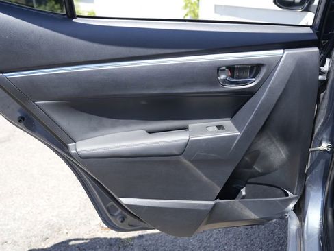 Used 2014 Toyota Corolla S FWD image 23