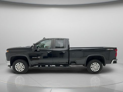 Used 2021 Chevrolet Silverado 3500 LT w/ All Star Edition AWD/4WD image 4