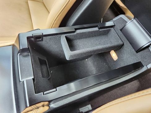 Used 2021 Lincoln Corsair Reserve w/ Equipment Group 201A image 13