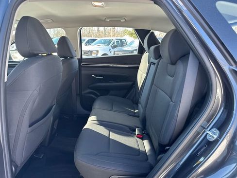 Used 2023 Hyundai Tucson SE image 15