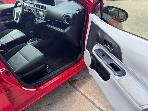 Used 2013 Toyota Prius C Three FWD image 23