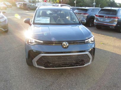 New 2025 Volkswagen Taos S