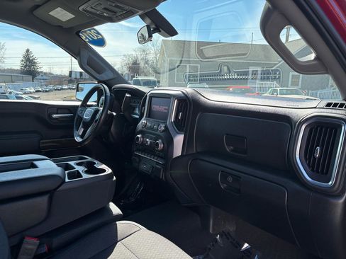 Used 2019 GMC Sierra 1500 SLE w/ SLE Value Package image 17