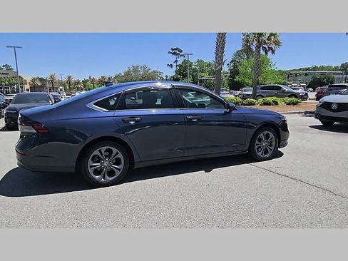 Used 2023 Honda Accord EX image 27