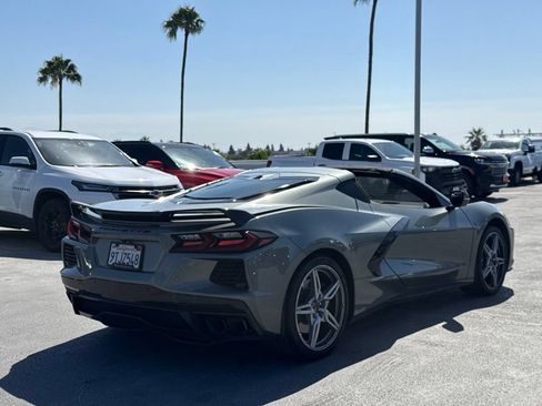 Used 2023 Chevrolet Corvette Stingray Premium Cpe w/ Z51 Performance Package RWD image 5