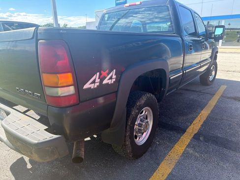 Used 2001 Chevrolet Silverado 2500 LT w/ Off-Road Skid Plate Pkg AWD/4WD image 4
