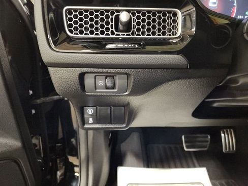 Used 2022 Honda Civic Sport image 18