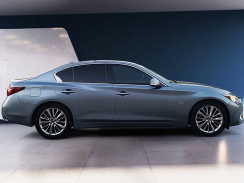 Used 2018 INFINITI Q50 Luxe image 6