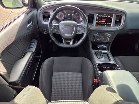 Used 2023 Dodge Charger R/T w/ Performance Handling Group RWD image 18