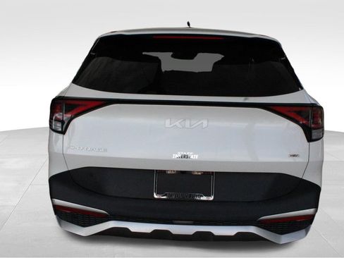 Used 2023 Kia Sportage LX AWD/4WD image 15