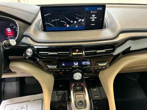 Used 2022 Acura MDX SH-AWD w/ Advance Package image 6