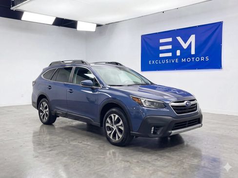 Used 2023 Subaru Outback Premium AWD/4WD image 1