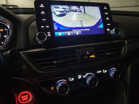 Used 2022 Honda Accord Sport image 30