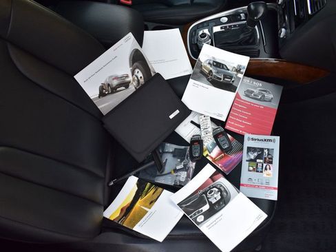 Used 2017 Audi Q5 2.0T Premium Plus w/ Technology Package image 13