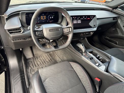 Used 2025 Dodge Charger R/T w/ Quick Order Package 25M R/T image 11