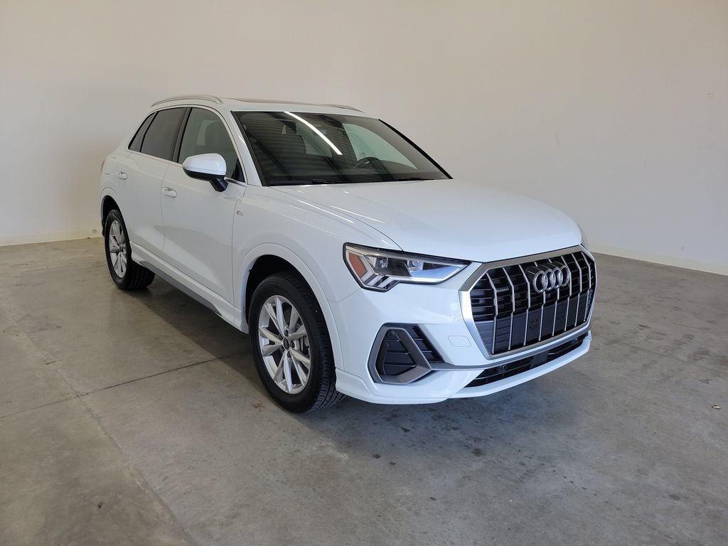 Used 2025 Audi Q3 2.0T Premium AWD/4WD image 4