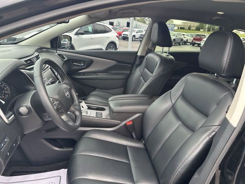 Used 2024 Nissan Murano SV w/ SV Midnight Edition Package image 17