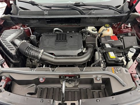 Certified 2023 GMC Acadia SLE w/ Driver Convenience Package image 12