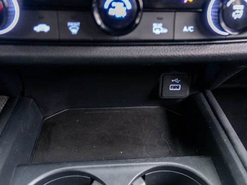 Certified 2024 Honda HR-V Sport image 25