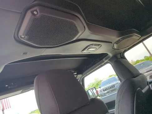 Used 2021 Jeep Wrangler Unlimited Rubicon AWD/4WD image 28