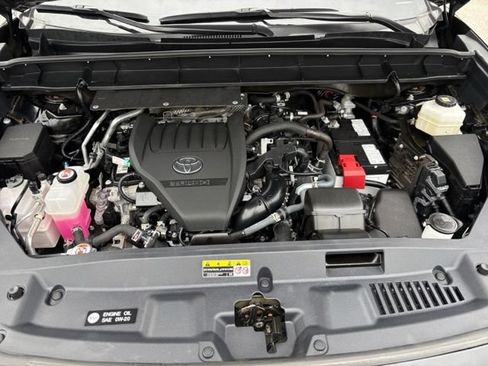 Used 2024 Toyota Highlander XSE AWD/4WD image 44