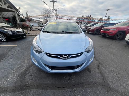 Used 2012 Hyundai Elantra GLS w/ Preferred Pkg 3 image 9