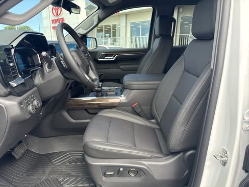 New 2026 Chevrolet Silverado 1500 LT Trail Boss w/ Convenience Package II AWD/4WD image 10