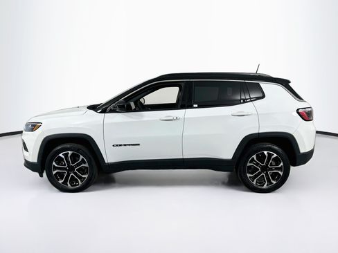 Used 2023 Jeep Compass Limited AWD/4WD image 8
