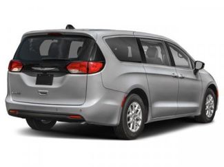 New 2026 Chrysler Voyager LX video 2