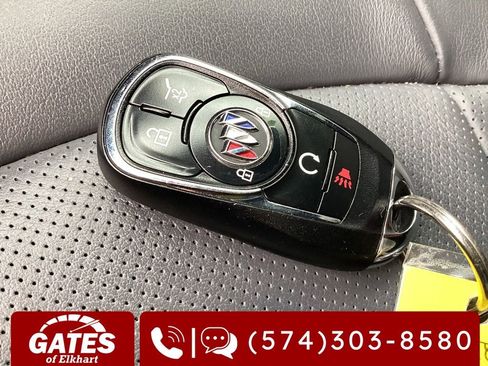 Used 2023 Buick Enclave Essence FWD image 31
