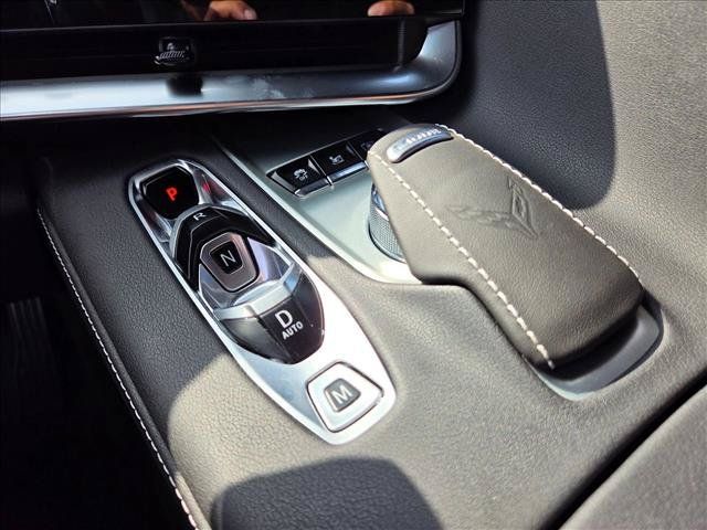 Used 2024 Chevrolet Corvette Stingray Preferred Cpe w/ Z51 Performance Package RWD image 12