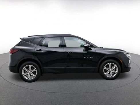 Used 2026 Chevrolet Blazer LT FWD image 8