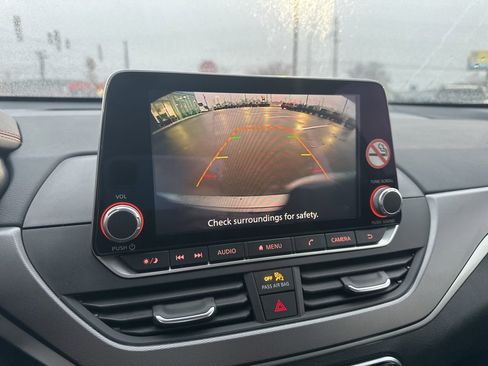 Used 2025 Nissan Altima 2.5 SR image 22