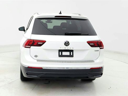 Used 2024 Volkswagen Tiguan Wolfsburg Edition AWD/4WD image 4