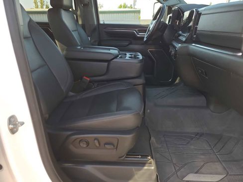 Used 2024 Chevrolet Silverado 2500 LTZ AWD/4WD image 22