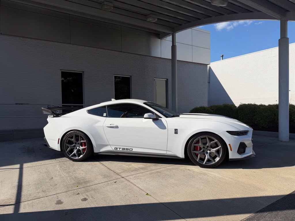 New 2026 Ford Mustang GT Premium w/ GT Performance Package RWD image 4