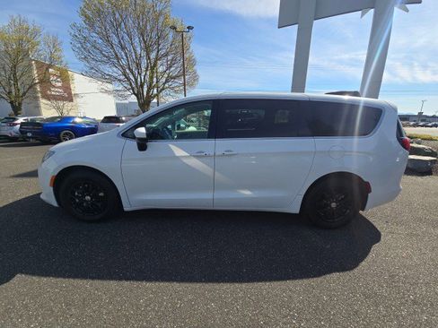 Used 2019 Honda Pilot Touring image 46
