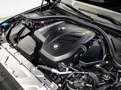 Used 2025 BMW 330i xDrive Sedan image 37