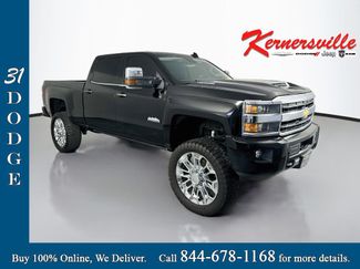 Used 2018 Chevrolet Silverado 2500 High Country w/ Duramax Plus Package AWD/4WD video 1