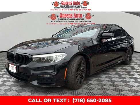 Used 2019 BMW 530e w/ M Sport Package image 2