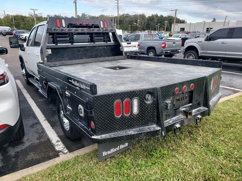 Used 2024 Chevrolet Silverado 3500 LT w/ Convenience Package image 6